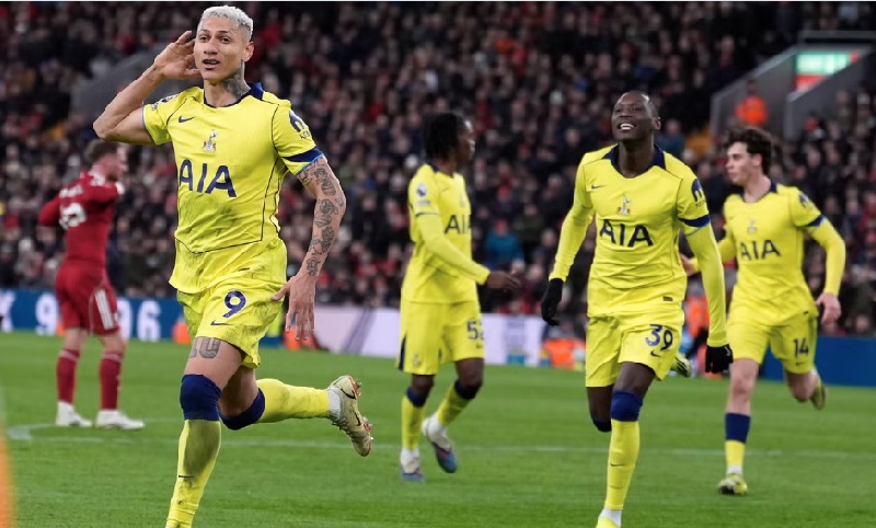 Tottenham đang đứng trước thử thách cực lớn tại sân nhà